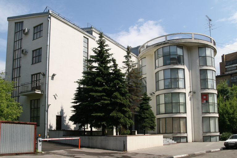 Клуб фабрики «Буревестник»)